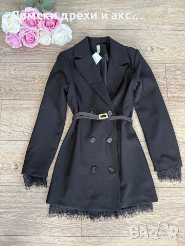 Рокля с дантела и колан 