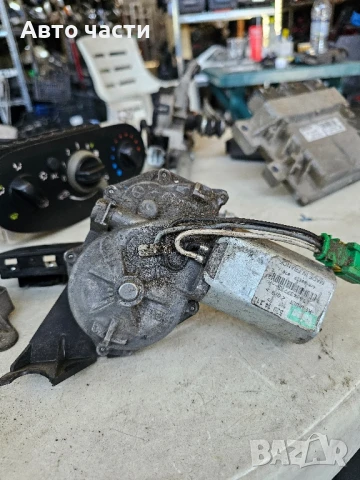 Renault Scenic I Моторче за чистачки на задно стъкло 53014112 7700427539