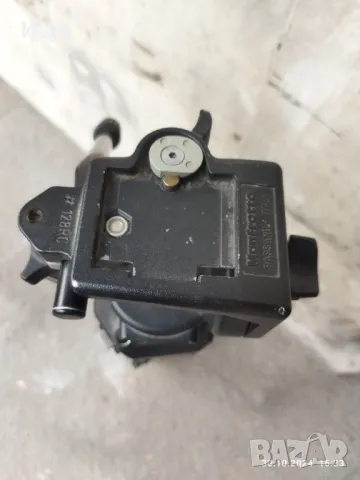 Стабилна тринога 2 метра., снимка 5 - Чанти, стативи, аксесоари - 47780090