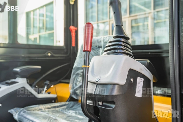 Продавам багер Hengwang HW 30, снимка 2 - Индустриална техника - 53217199