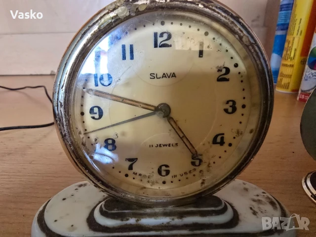 Продавам Будилници Слава , снимка 2 - Антикварни и старинни предмети - 50436933