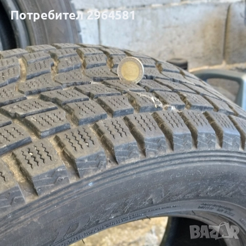 Зимни гуми за джип Dunlop 225 60 18 