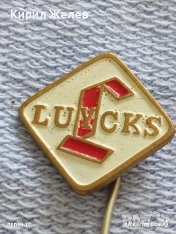 Пет значки стари редки от соца CASTELLO, LOKAVIT ,LUXCKS за КОЛЕКЦИЯ ДЕКОРАЦИЯ 34962, снимка 2 - Колекции - 50850593