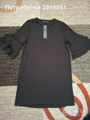 Черна нова рокля с ефектен ръкав , снимка 3 - Рокли - 53215127