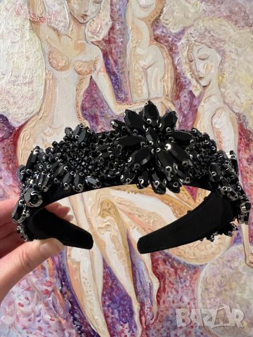 Уникална диадема  с кристали, снимка 4 - Аксесоари за коса - 44019548