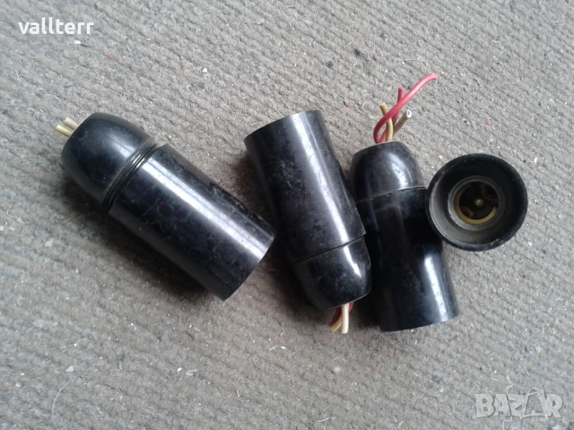 абажур.тротунетка,медали,зарядни филипс, снимка 16 - Други стоки за дома - 51963641