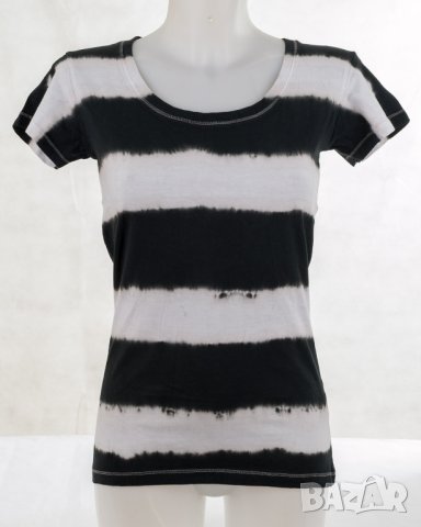 Дамска тениска от памук в черно и бежово Urban Classics - M, снимка 2 - Тениски - 43101528