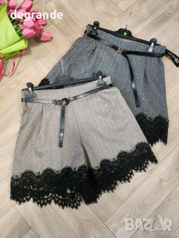 Къси панталонки с дантела и ефектни блестящи камъчета 