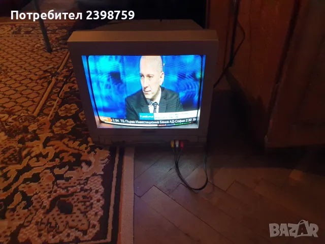 телевизор Ayco работещ