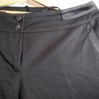 Черен панталон със сатенени мотиви, размер ХL , снимка 2 - Панталони - 38352848