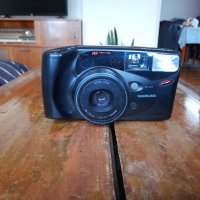 Фотоапарат Samsung AF Zoom 777 l, снимка 1 - Антикварни и старинни предмети - 43366955