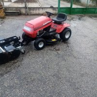 трактор косачка с приспособление за метене, снимка 3 - Градинска техника - 43285325
