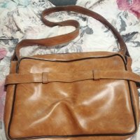 Мъжка чанта от естествена кожа , снимка 2 - Чанти - 37477974