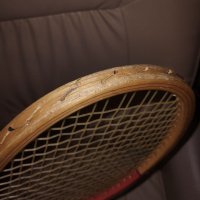 Тенис ракета дървени Dunlop , снимка 3 - Тенис - 39386887