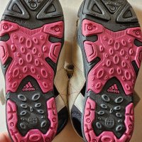 Adidas детски сандалки 35 1/2, снимка 5 - Детски сандали и чехли - 40365189
