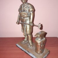 Стара масивна бронзова фигура на ковач, снимка 7 - Колекции - 43420705