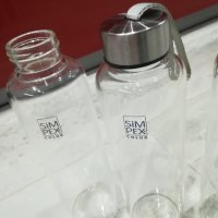 Стъклени бутилки за вода SIM PEX - 550мл, снимка 1 - Други стоки за дома - 43801433