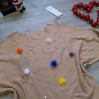 Нов уникален пуловер Kiss с камъни и косъм на намаление, снимка 3 - Блузи с дълъг ръкав и пуловери - 27352939