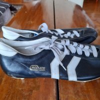 Стари футболни обувки,бутонки Стадион Габрово #2, снимка 2 - Други ценни предмети - 43764450