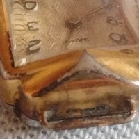Стар механичен часовник с позлатена рамка за КОЛЕКЦИЯ 43075, снимка 4 - Други ценни предмети - 43905538