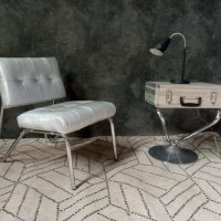  Винтидж табуретка Bauhaus, снимка 7 - Дивани и мека мебел - 37905240