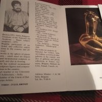 Албум с картички скулптур Христо Харалампиев, снимка 2 - Енциклопедии, справочници - 39829173