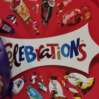 Бонбони CELEBRATIONS от Англия 65-70 броя, снимка 3 - Други - 38979201