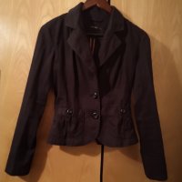 Дамско вталено черно сако XS с дълъг ръкав, снимка 1 - Сака - 32248071