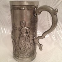 Старинна немска калаена чаша серия "Lindenwirthin" лична колекция нова, снимка 1 - Антикварни и старинни предмети - 43037532
