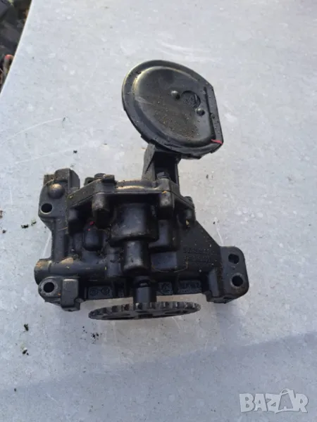 Маслена помпа да ситроен берлинго пежо партнер 1.9 дизел, снимка 1