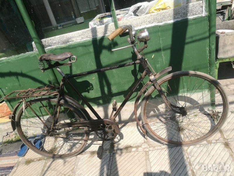 ретро велосипед Балкан всичко по него оригинално ,боя фабрична действащ колекционерски индивид, снимка 1