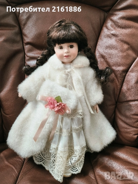 Порцеланова кукла , снимка 1
