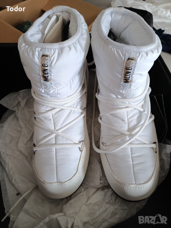 Дамски боти на марката Moon Boot, снимка 1