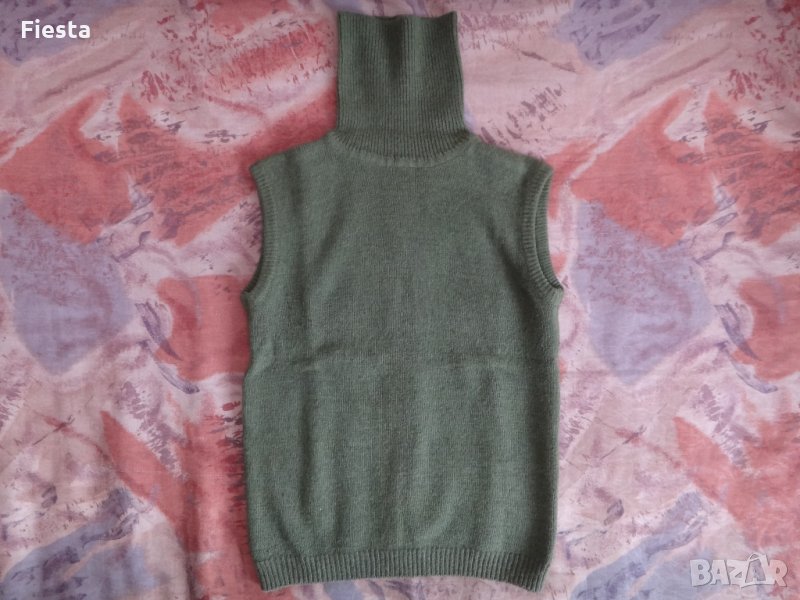 Тъмно зелен пуловер поло без ръкави, снимка 1