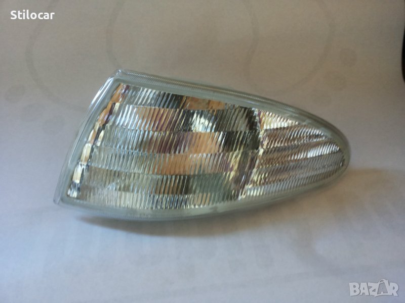 Мигач Ford Mondeo 93г ляв /бял нов/, снимка 1