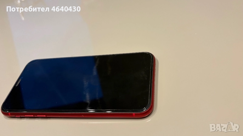 iPhone 11 red, снимка 1