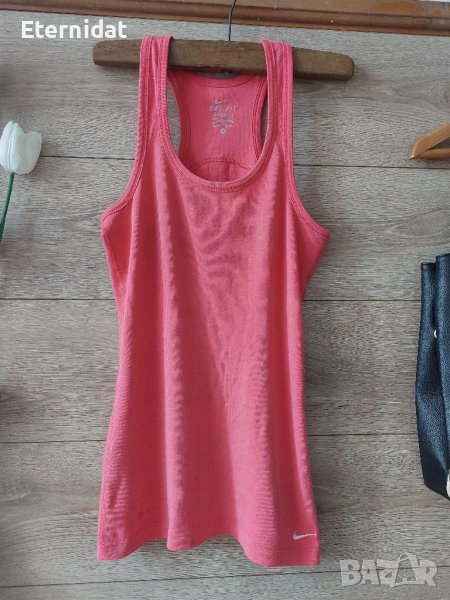Розов топ Nike , снимка 1