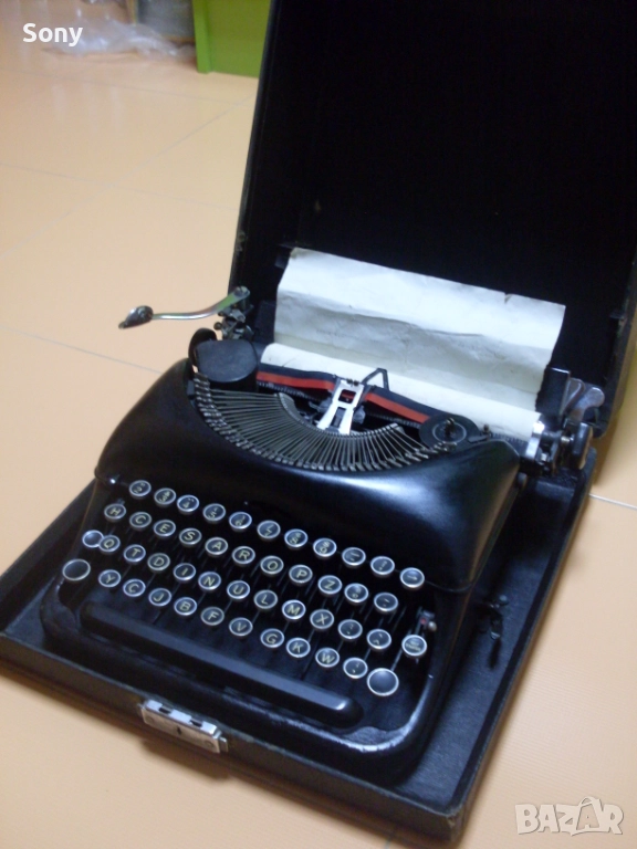 Стара американска пишеща машина с куфар- Ремингтон., снимка 1