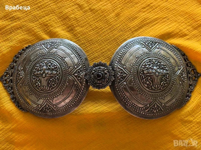 Огромни пафти. Прекрасно състояние. , снимка 1