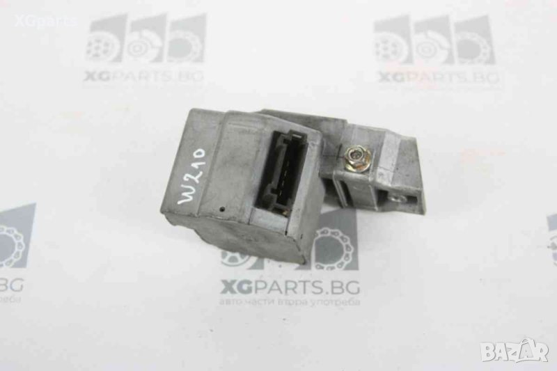 Заключващ механизъм волан за Mercedes E-class W210 E220CDI 143 к.с. (1995-2003), снимка 1