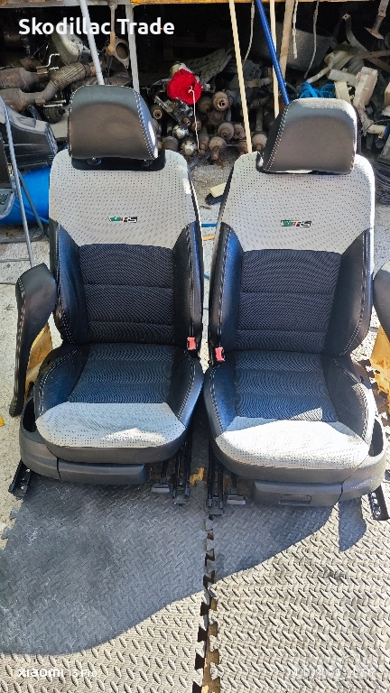 VRs салон за Шкода/Skoda Октавия/Octavia , снимка 1