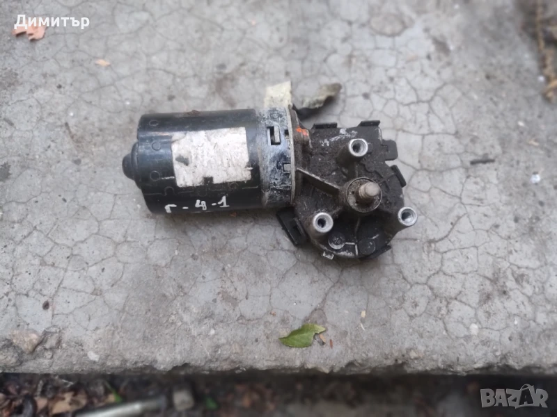 Мотор Предни Чистачки За Фолксваге Голф 4 1998г / VW Golf 4 1998y, снимка 1