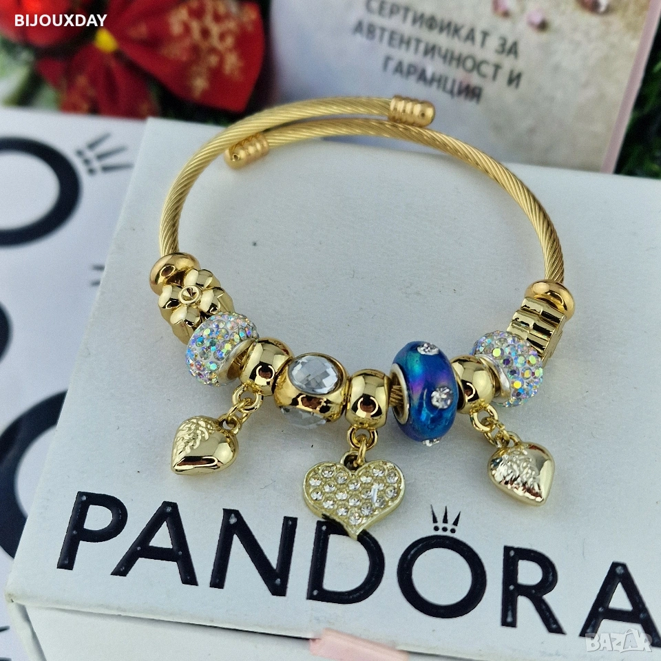гривна тип pandora със сърца 18 карата златно покритие, снимка 1