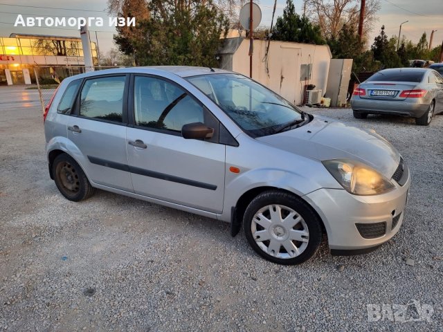 Форд фиеста 1.4 бензин 2007 г само на части з, снимка 3 - Части - 43482296