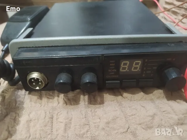 Радиостанция + антена, снимка 2 - Друга електроника - 49897184