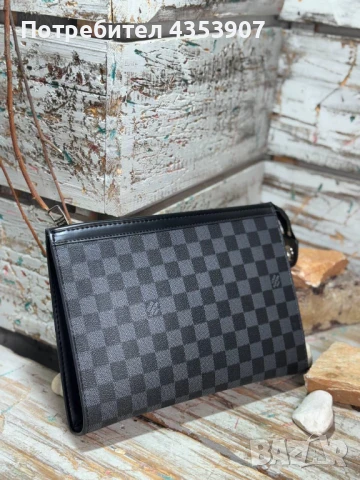 Louis Vuitton дамски клъч, снимка 2 - Чанти - 50493299