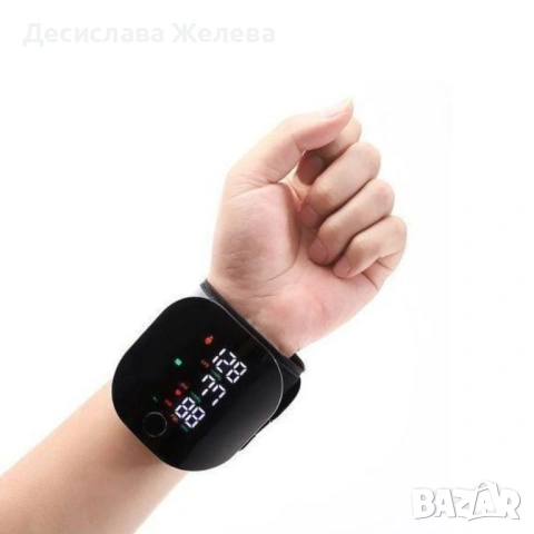 Преносим дигитален апарат за кръвно налягане за китка с LCD дисплей и памет