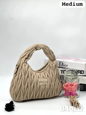 чанти Miu Miu 30х16см, снимка 5 - Чанти - 50742753