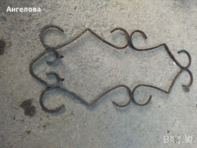 Метална закачалка, снимка 2 - Закачалки - 51728598