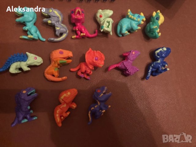 Динозаври Киндер